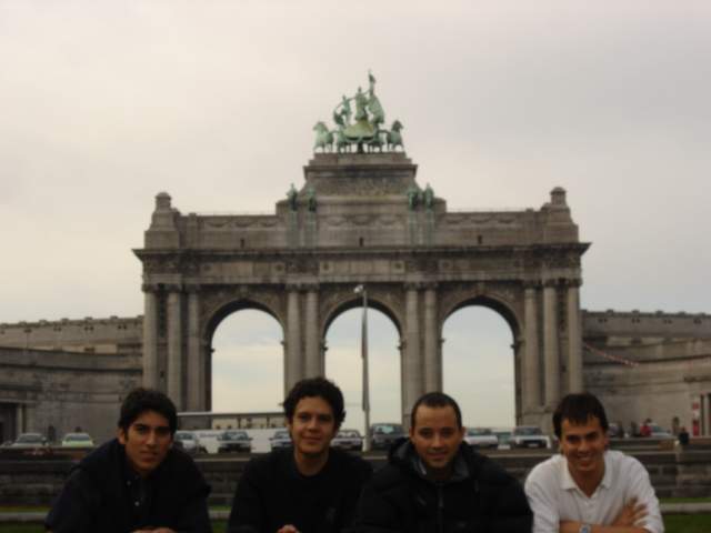 arco_cincuentenario_bruselas1.jpg