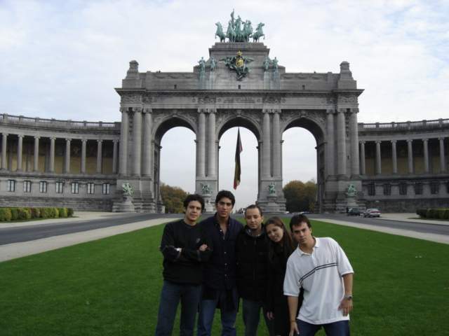 arco_cincuentenario_bruselas2.jpg