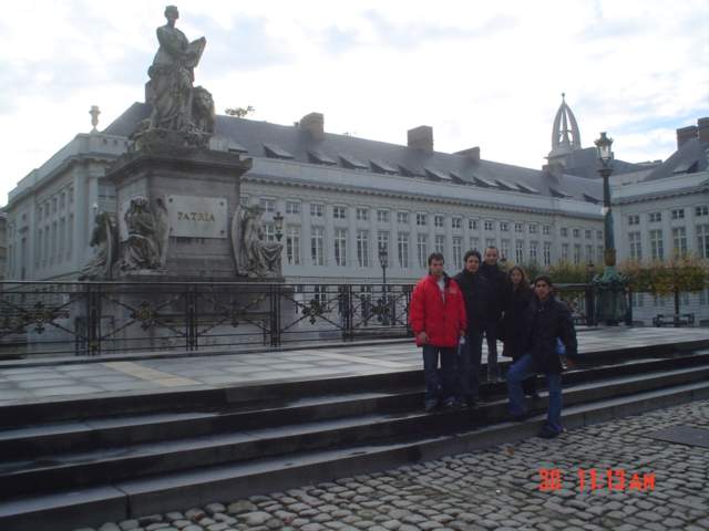 monumento_a_los_muertos_bruselas.jpg